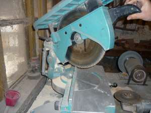 vand circular debitat aluminiu si PVC