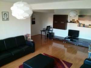 vind apartament 2 cam 90 mp