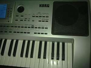 Orga Korg PA80 impecabila