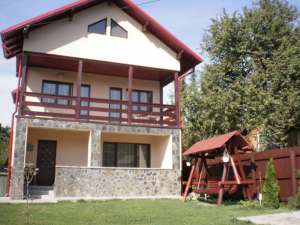VAND VILA DE VACANTA, VALEA PRAHOVEI