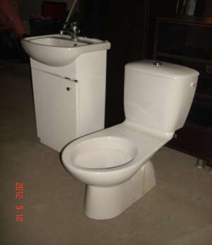WC portelan alb marca Jika