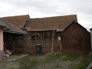 Vand casa in satul Dacia