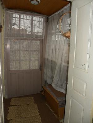 Vand casa in satul Dacia