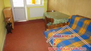 INCHIRIEZ APARTAMENT 2 CAMERE,   MIHAI VITEAZU
