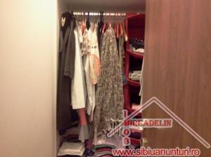 INCHIRIEZ APARTAMENT 2 CAMERE,   TEREZIAN