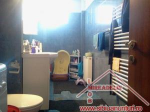 INCHIRIEZ APARTAMENT 2 CAMERE,   TEREZIAN