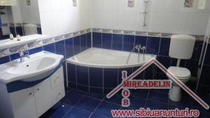 INCHIRIEZ VILA P+E,    ZONA STRAND
