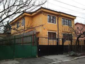 Vila (D+P+1+M) - zona Drumul Sarii