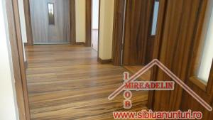 VAND PENTHOUSE 4 CAMERE,    HIPODROM I