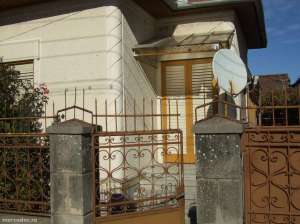 Vand casa Partos