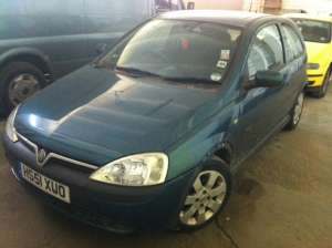 Dezmembrez opel corsa c 1.7 dti