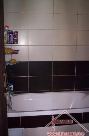 VAND APARTAMENT 3 camere,    Strand