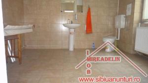 INCHIRIEZ SPATIU BIROURI,   100 mp,   CENTRAL