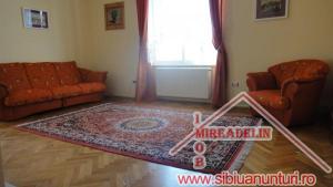 INCHIRIEZ PENTHOUSE 4 CAMERE,   PARCUL SUB ARINI