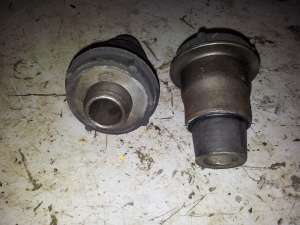 BUCSI CADRU MOTOR RENAULT TRAFIC, OPEL VIVARO NISSAN PRIMESTAR