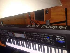 Vand roland gw8 impecabila