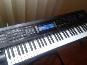 Vand roland gw8 impecabila