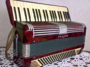 Vand acordeon Hohner Tango V 120 Basi in vergele
