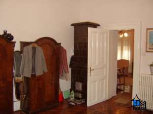 Vand apartament la casa ultracentral