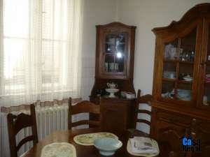 Vand apartament la casa,  str Aurel Lazar