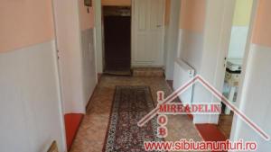 INCHIRIEZ CASA 2 camere,   ZONA HIPODROM I