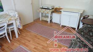 INCHIRIEZ CASA 2 camere,   ZONA HIPODROM I