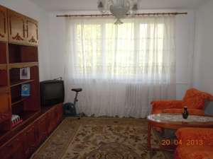 inchiriez 2 camere