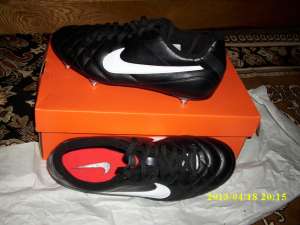 Vand ghete fotbal Nike tiempo rio