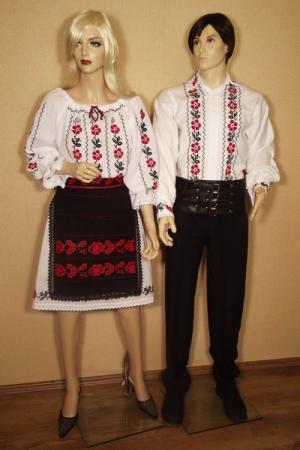Producator costume populare romanesti