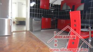 INCHIRIEZ APARTAMENT 3 CAMERE,   CENTRAL