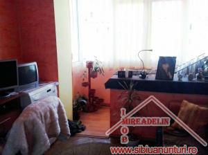 VAND APARTAMENT 2 CAMERE RAHOVA