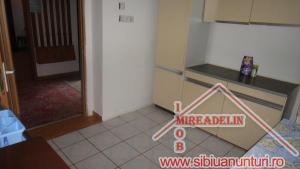 INCHIRIEZ APARTAMENT 2 CAMERE,   ULTRACENTRAL