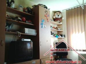 VAND APARTAMENT 2 CAMERE VASILE AARON