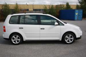 Volkswagen Touran 2.0 TDI 140 Sport 7PL