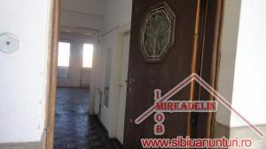 VAND APARTAMENT 2 CAMERE,   80.44 mp,   NICOLAE BALCESCU