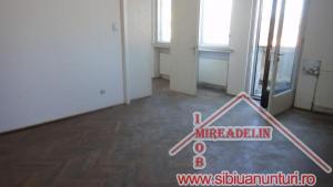 VAND APARTAMENT 2 CAMERE,   80.44 mp,   NICOLAE BALCESCU