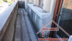 VAND APARTAMENT 2 CAMERE,   80.44 mp,   NICOLAE BALCESCU