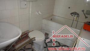 VAND APARTAMENT 2 CAMERE,   80.44 mp,   NICOLAE BALCESCU