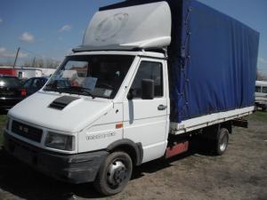 IVECO TurboDaily 35-10 Camioneta cu Lada si Prelata