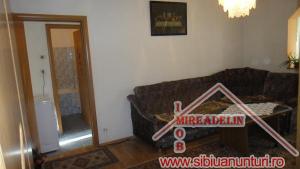 INCHIRIEZ APARTAMENT 2 CAMERE,   Str. STEFLESTI