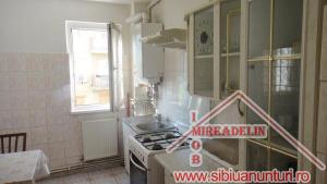 INCHIRIEZ APARTAMENT 2 CAMERE,   Str. STEFLESTI