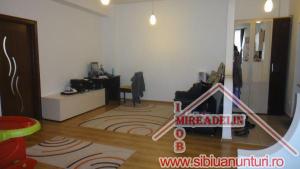 VAND APARTAMENT 3 CAMERE,   CARTIER TURN