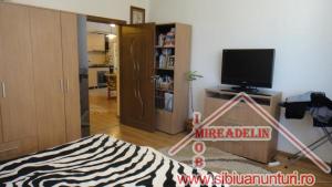 VAND APARTAMENT 3 CAMERE,   CARTIER TURN