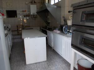 Vand restaurant cu trei terase sigradina de vara in Tg.Ocna-central