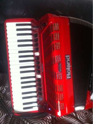 acordeon roland fr7