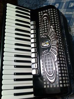 VAND WELTMEISTER CANTORA SAU SCHIMB CU ROLAND FR7