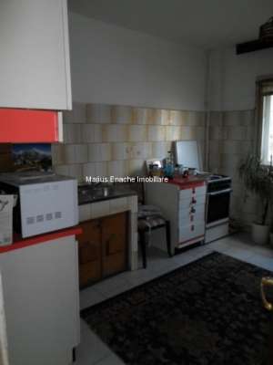 3 camere Decomandate Dristor