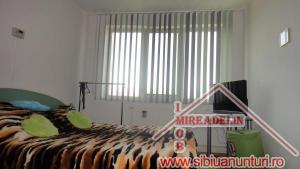 VAND APARTAMENT 3 CAMERE,   ZONA RAHOVA
