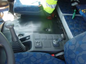 IVECO Eurocargo 75E17 - 7.49T Camion - Camioneta cu Prelata