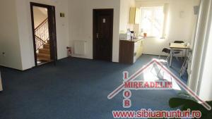 INCHIRIEZ SPATIU BIROURI,   150 mp,   TEREZIAN